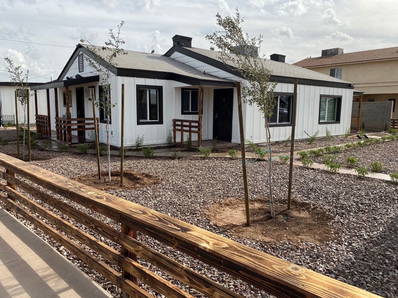 433 N 14th St #4 - Photo 3 of 15