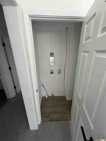 329 30th Ave N - Photo 3 of 8