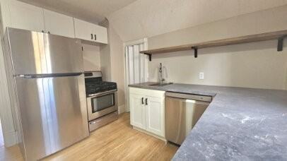 3832 Harriet Ave - Photo 4 of 20