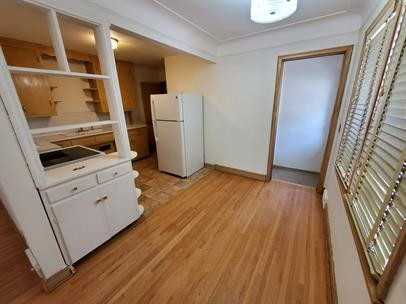 5608 Garfield Ave - Photo 6 of 11