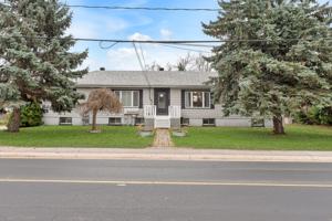 featured image of 2159 Victoria Street