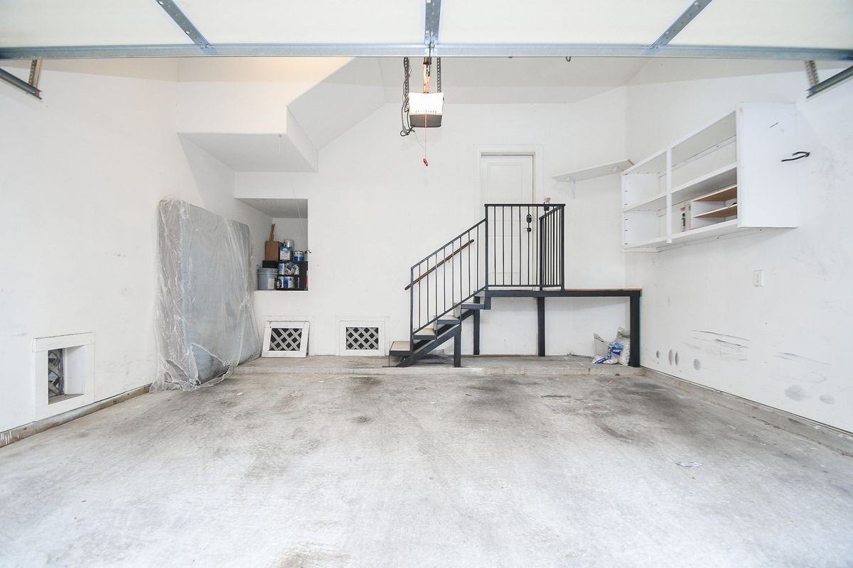 1222 West 17th Street ##D - Photo 5 of 31