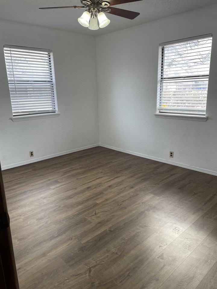 4202 Concord Pl - Photo 2 of 20