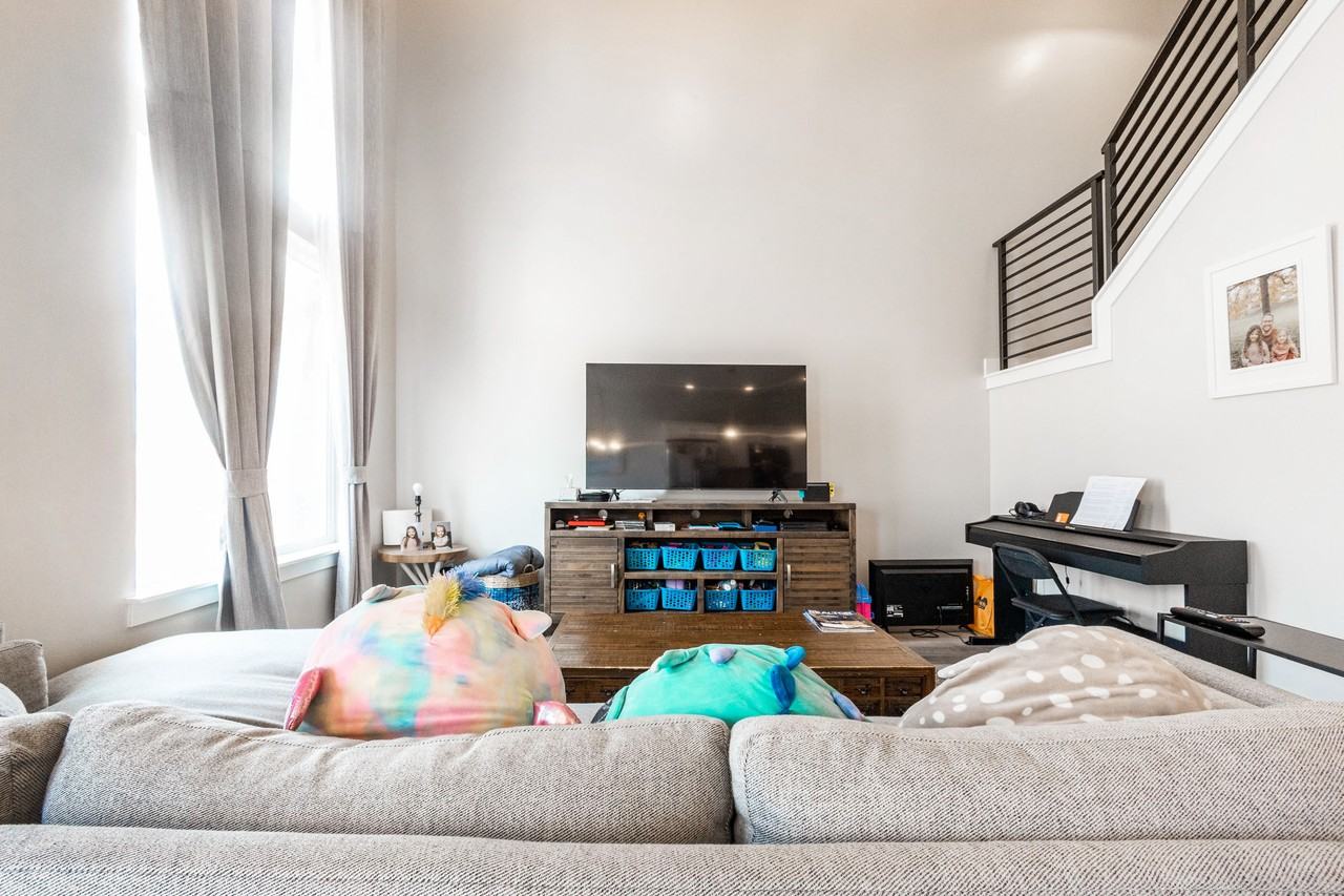 16104 S Bodmin Way #1 - Photo 7 of 26