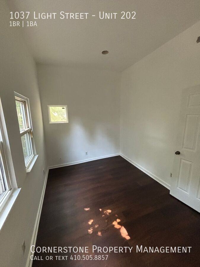 1037 Light Street #202 - Photo 4 of 8