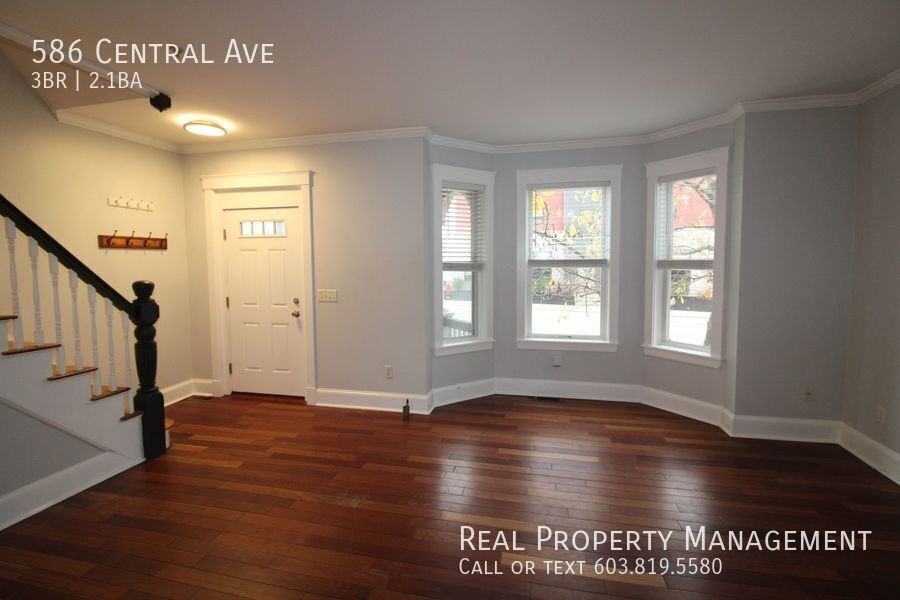 586 Central Ave - Photo 7 of 28