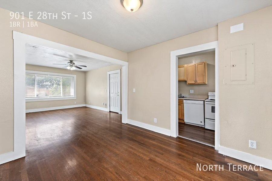 901 East 28th Street #1S - Photo 2 of 28