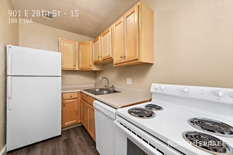 901 East 28th Street #1S - Photo 4 of 28