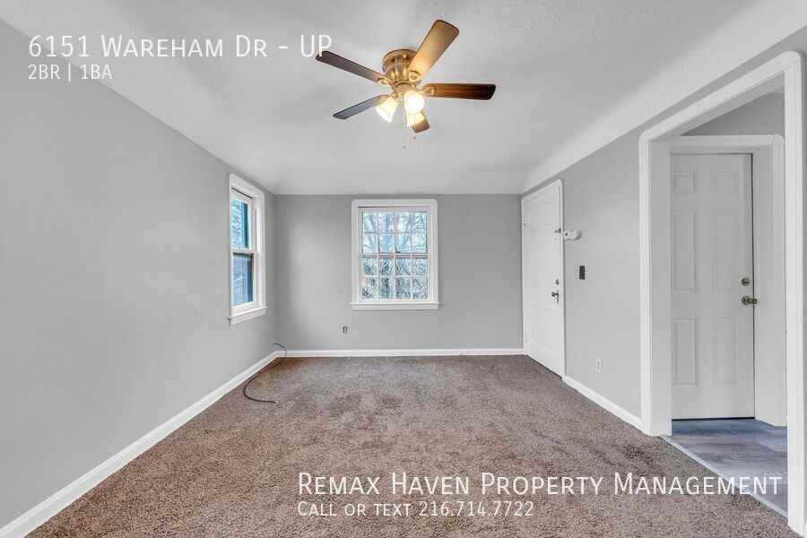 6151 Wareham Road #UP - Photo 5 of 44