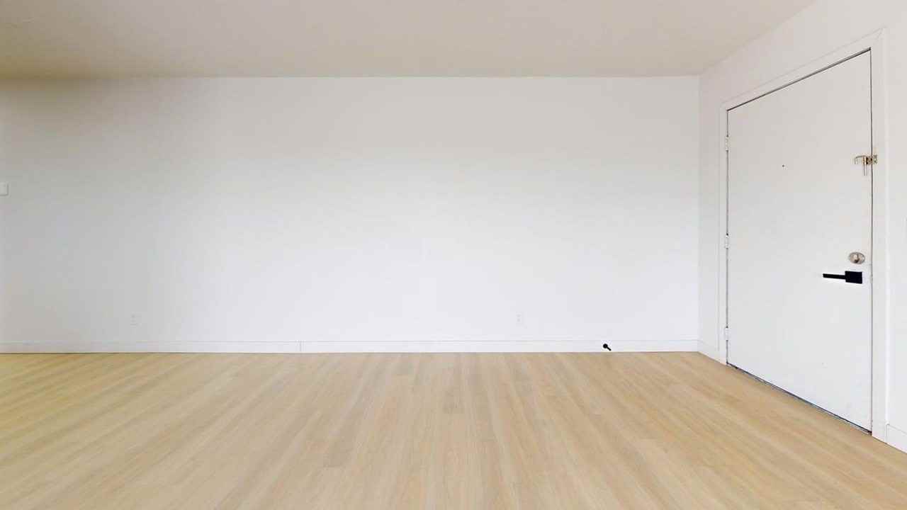 215 E Arbor (Bismarck,ND) - Photo 3 of 16