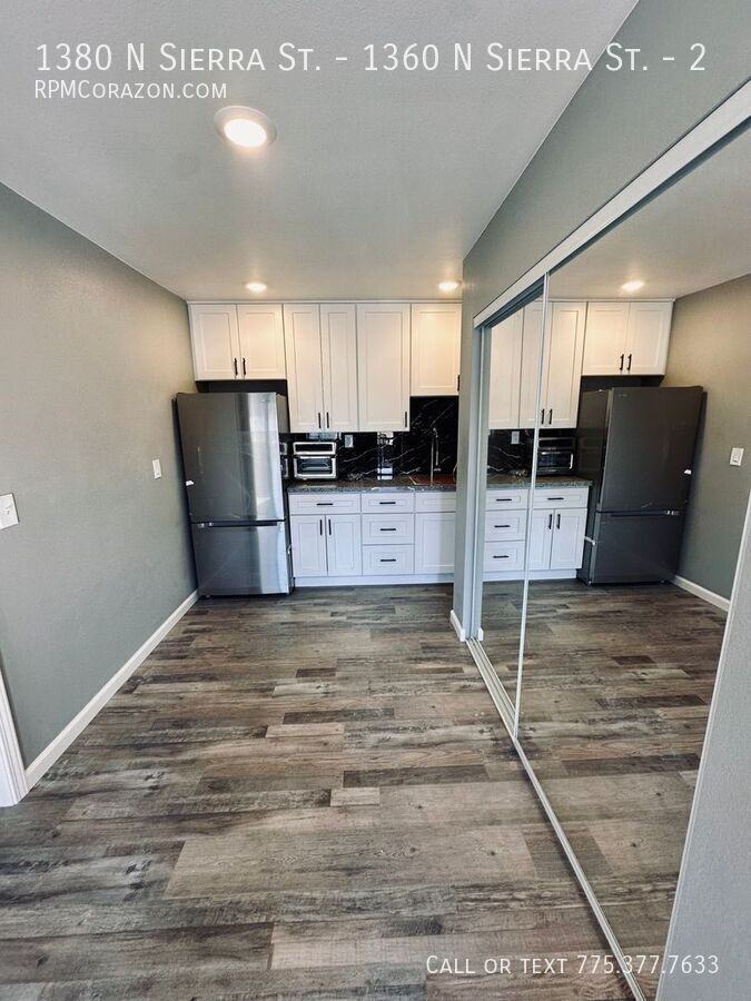 1380 N Sierra St - Photo 2 of 7