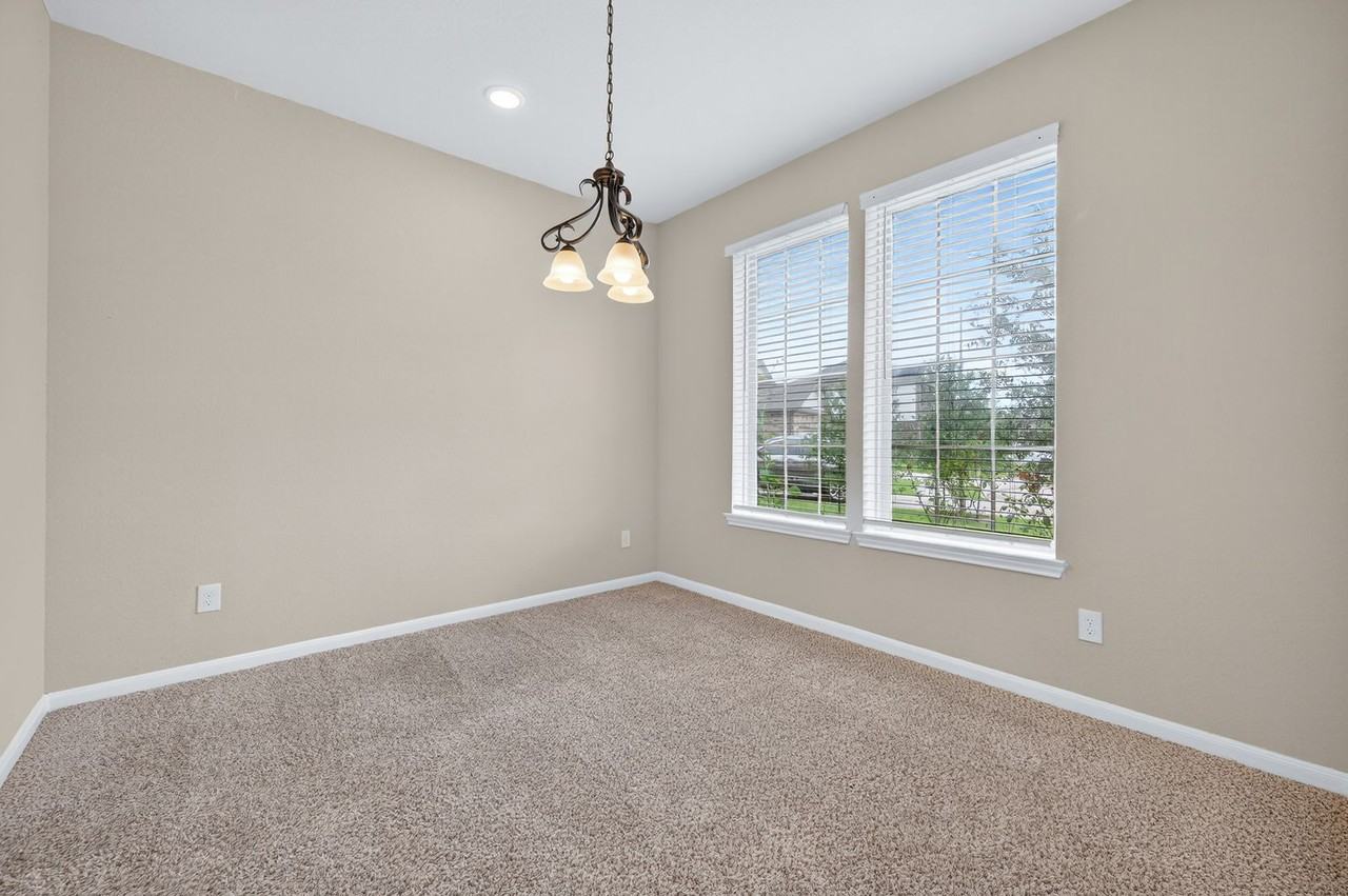 21343 Cypress Pin Oak Drive - Photo 5 of 50