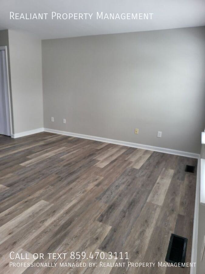 632 Big Bear Ln - Photo 2 of 17