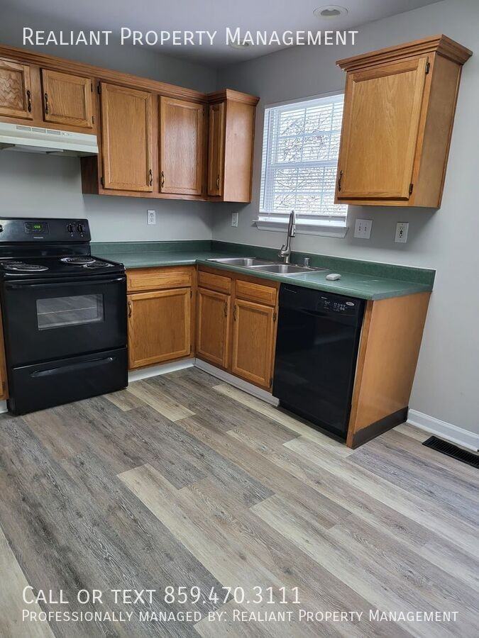 632 Big Bear Ln - Photo 5 of 17