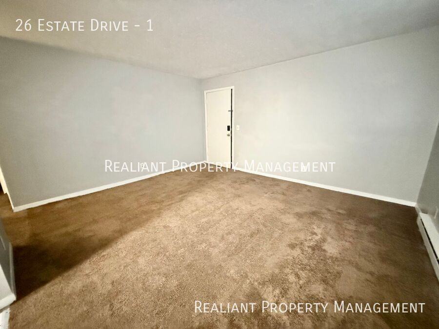 26 Estate Dr #1 - Photo 3 of 10