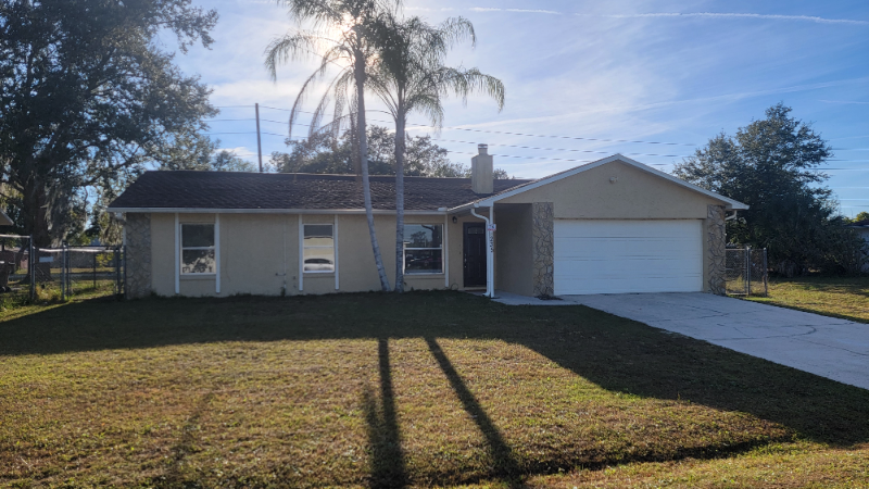 235 Chadworth Drive - Photo 2 of 21