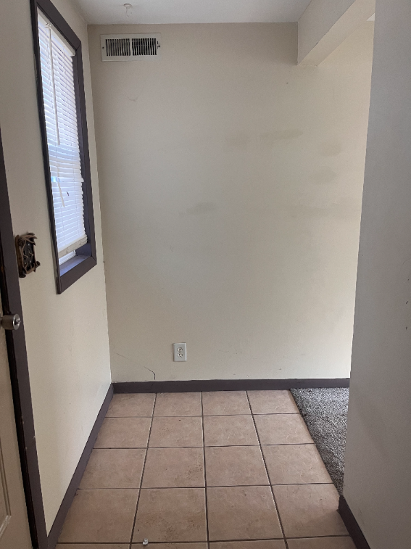 204 Pekin Ave #3 - Photo 5 of 20