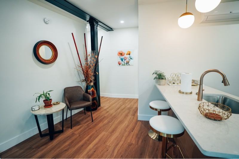 106 Hotel Street - Photo 2 of 26