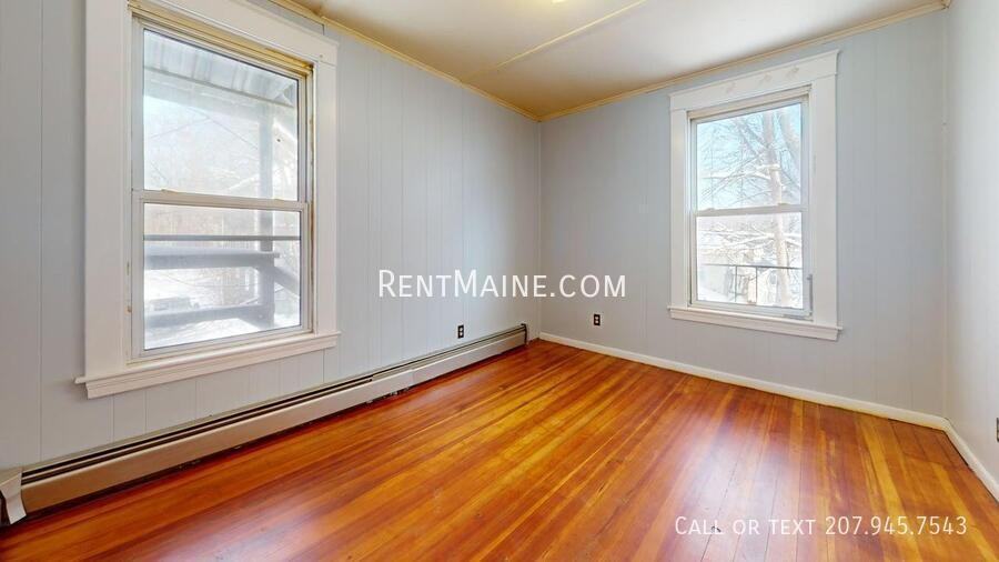 13 Kidder Street #4 - Photo 2 of 10