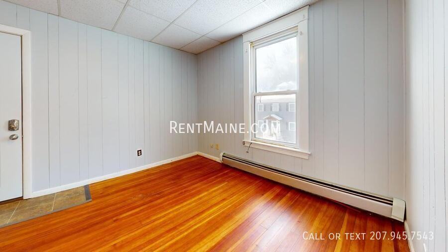 13 Kidder Street #4 - Photo 5 of 10