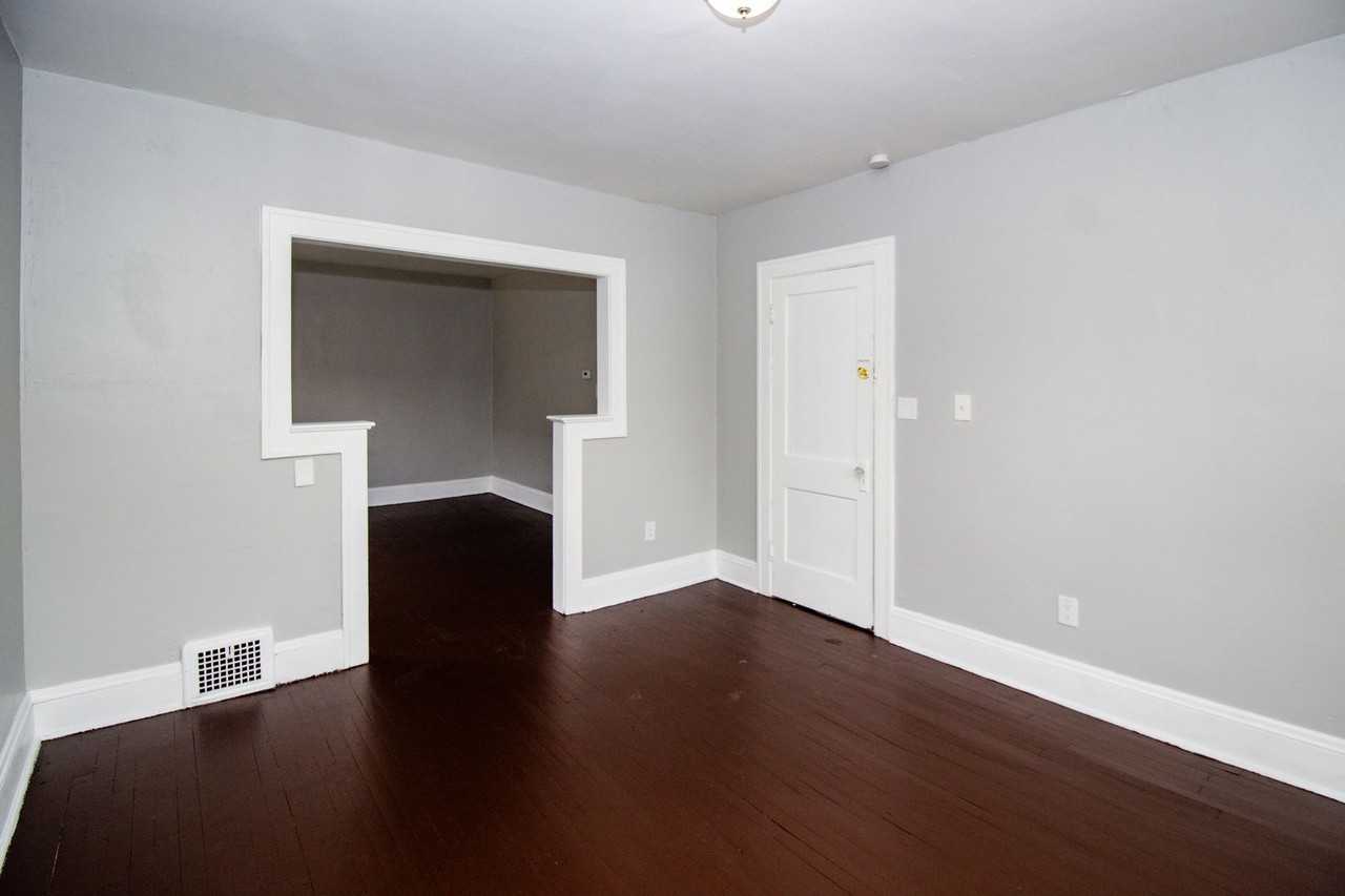 14112 Edgewood Ave #UP - Photo 5 of 16