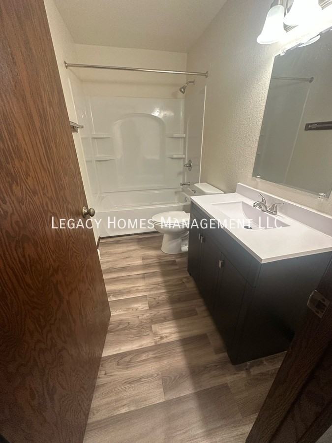 1020 Oviatt St #1 - Photo 2 of 13