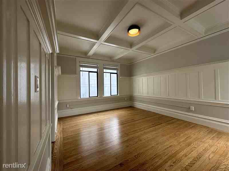 555 Second Street #555 - Photo 5 of 14