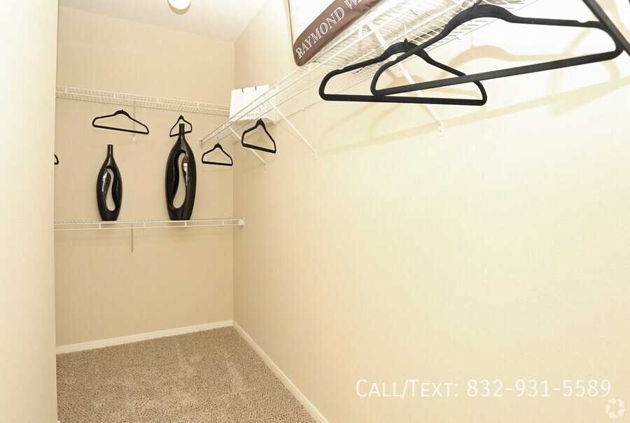 6399 Aldine Bender Rd - Photo 6 of 11