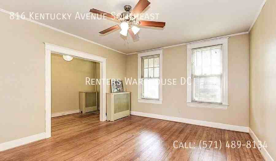 816 Kentucky Avenue Southeast - Photo 2 of 32