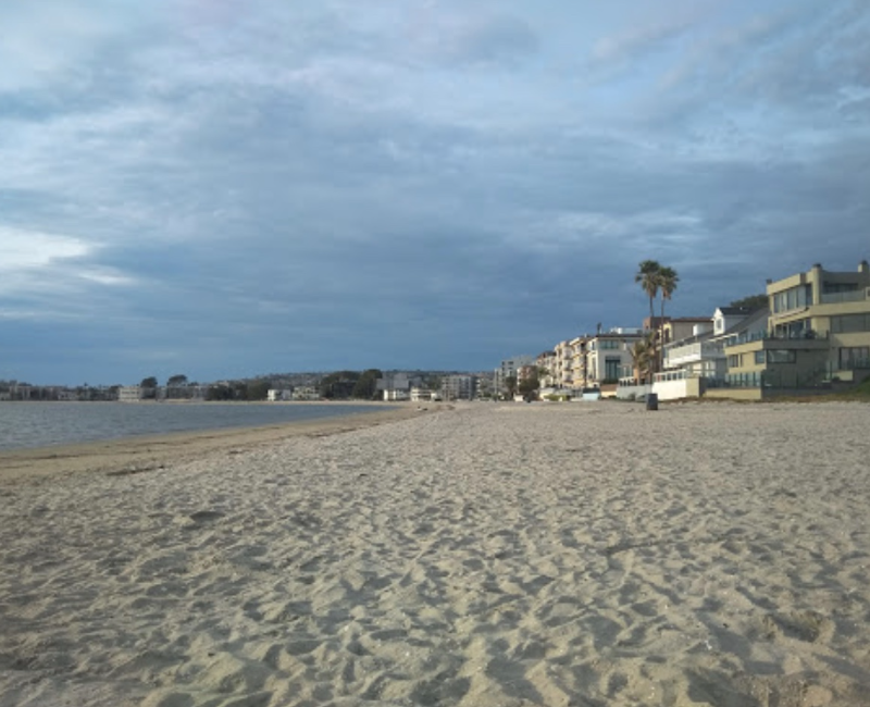 3728 Ingraham St #3728-1-2A - Photo 4 of 16