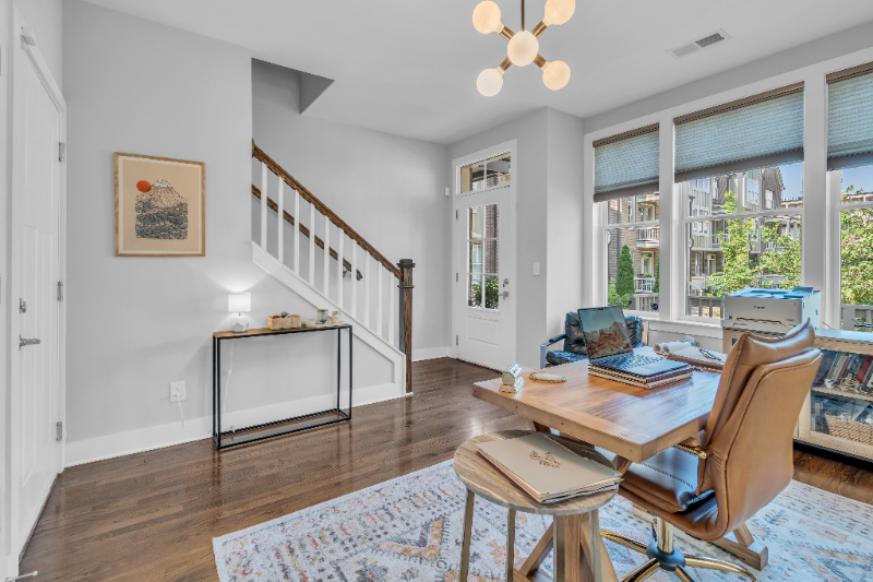 211 Porter Village Cir - Photo 4 of 19