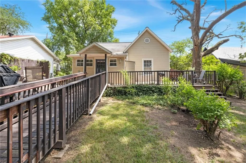 315 South School Avenue - Photo 3 of 11