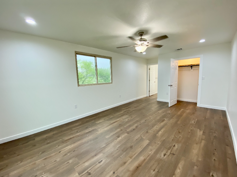 417 Jasmine Ln #417 - Photo 2 of 18