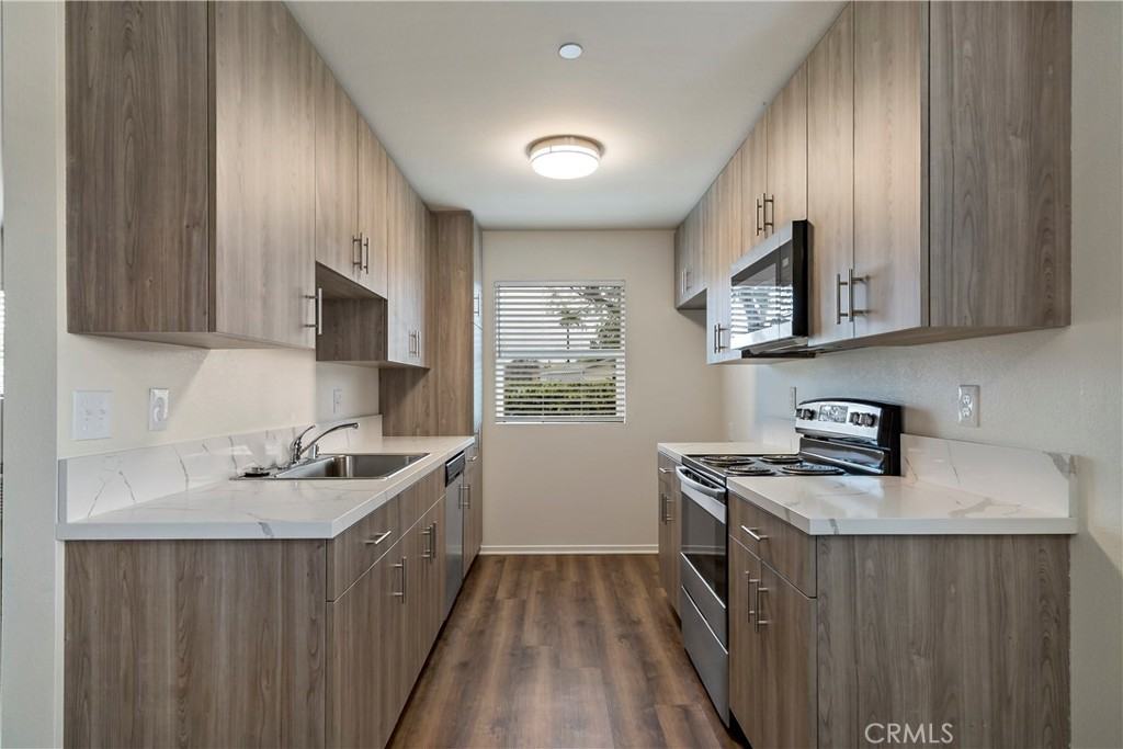 1198 S San Antonio Ave #1198-24 - Photo 6 of 6