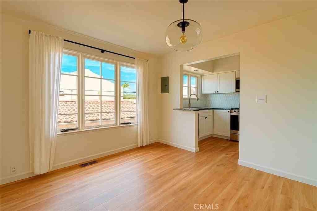 1156 Glenneyre St #1156 - Photo 4 of 23