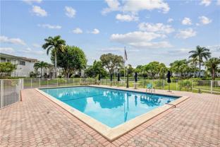 1025 Southeast 15th Street - Photo 1 of 1