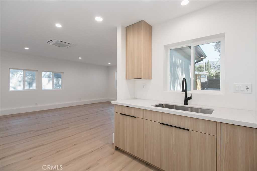 10835 Parr Avenue #10835 - Photo 2 of 12