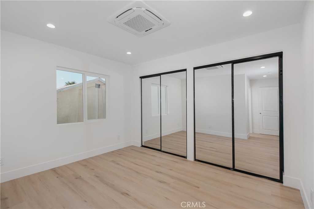 10835 Parr Avenue #10835 - Photo 4 of 12