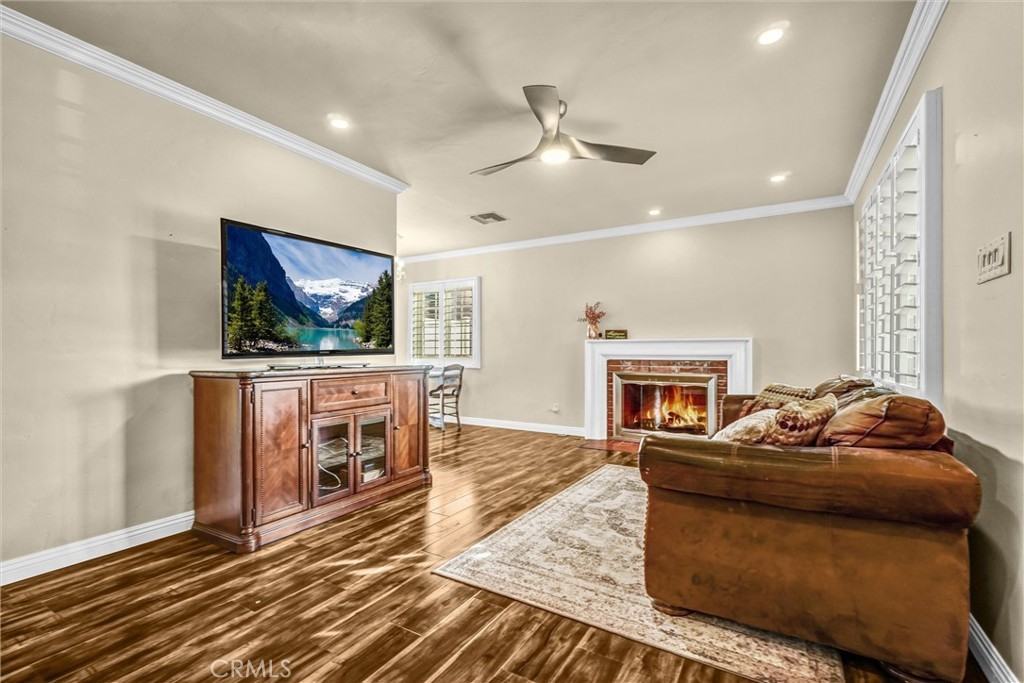 2354 Snowden Ave #2354 - Photo 2 of 30