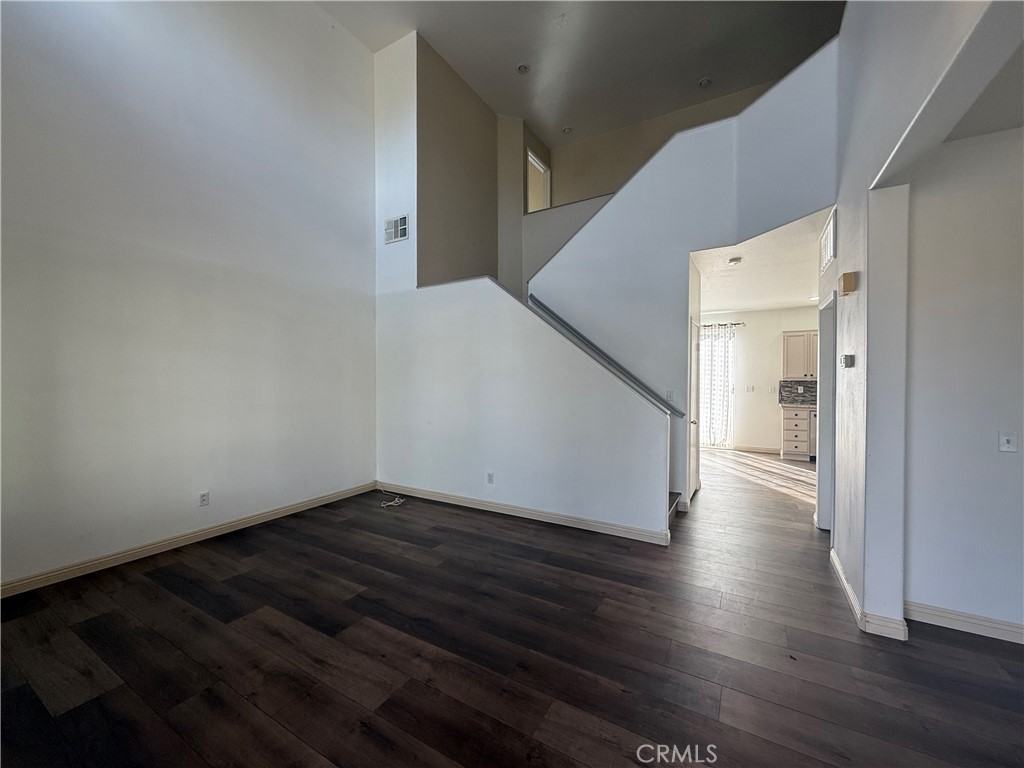 129 Goldenrod Avenue #129 - Photo 2 of 15