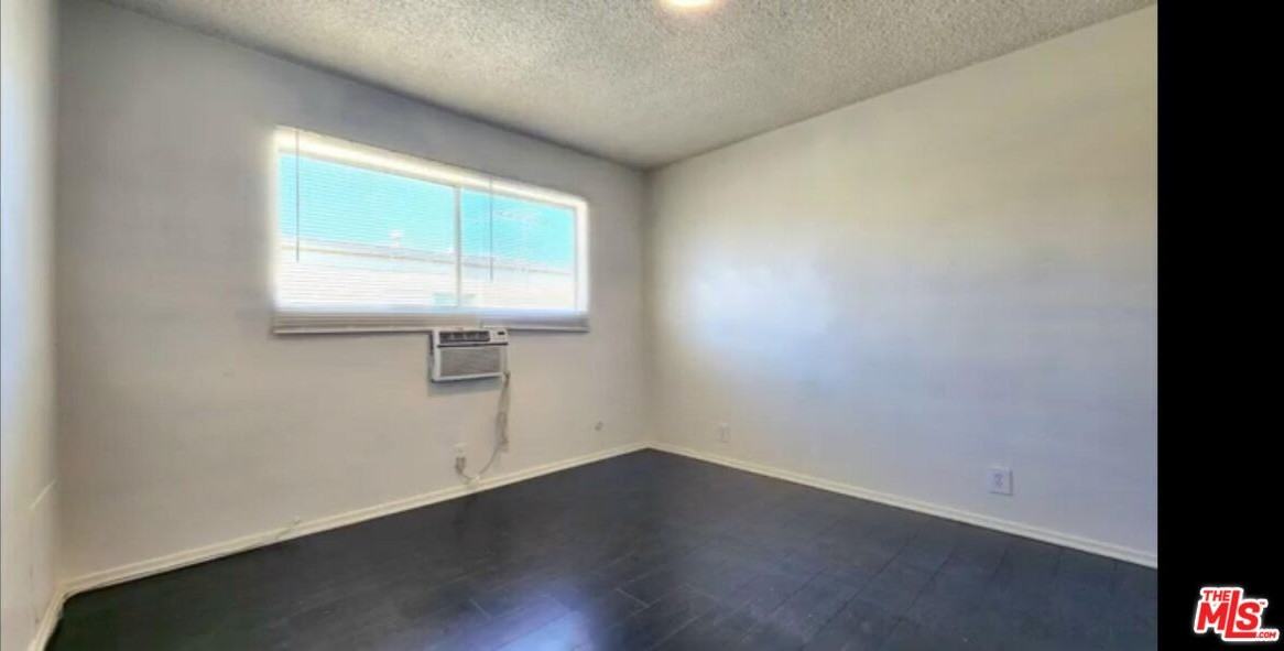 947 South Street Andrews Place #947-4 - Photo 5 of 10