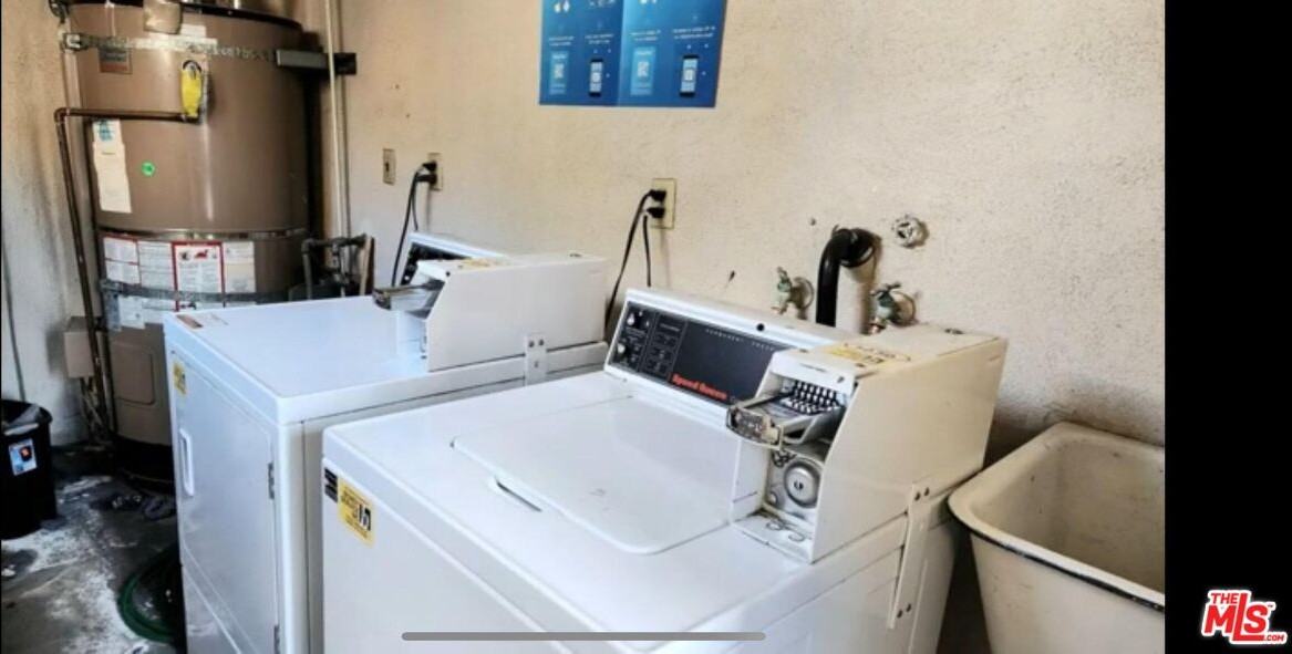 947 South Street Andrews Place #947-4 - Photo 6 of 10