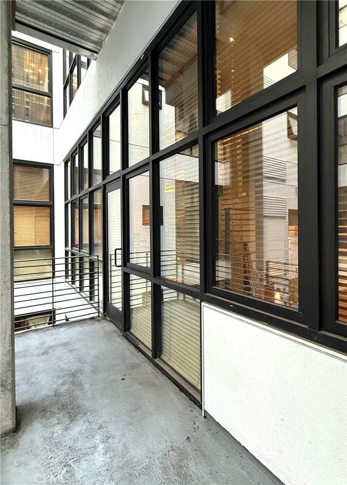 1100 South Grand Avenue #1100