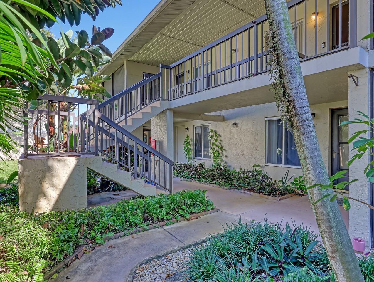 6552 Chasewood Drive #6552H