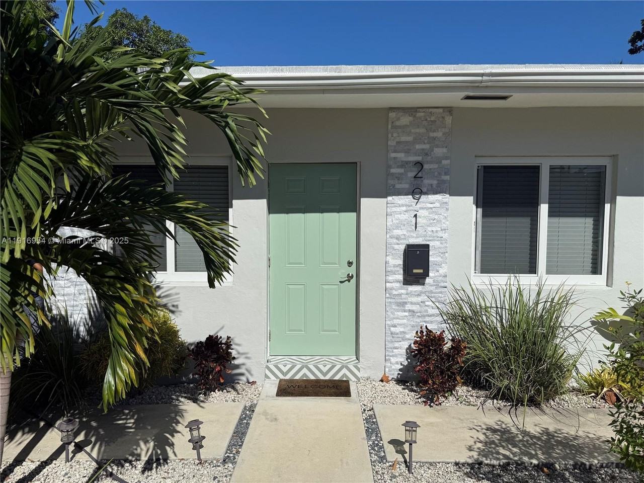 291 Northeast 112th Street #291-291 - Photo 2 of 25