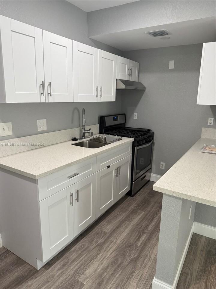 291 Northeast 112th Street #291-291 - Photo 4 of 25