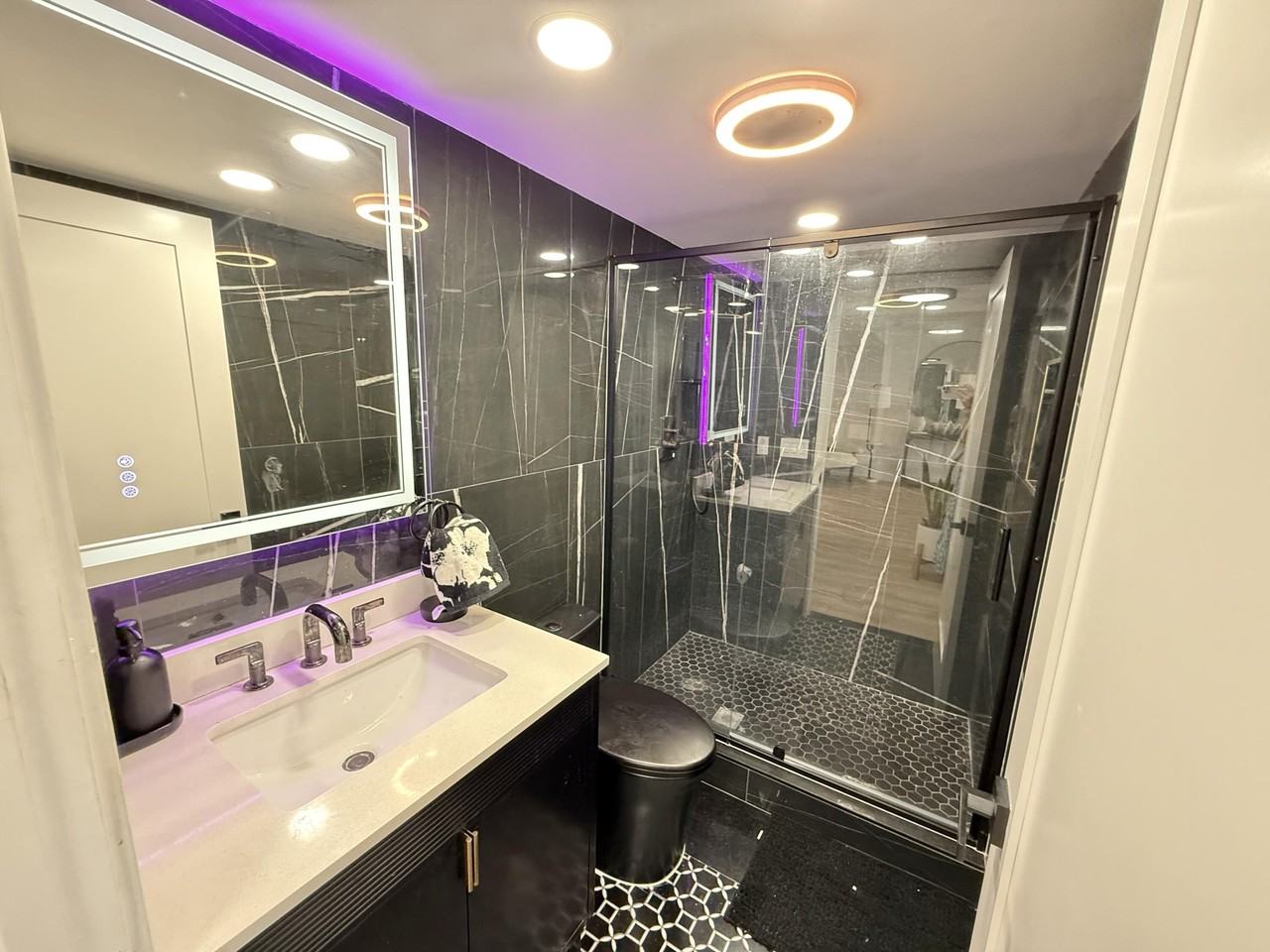 5600 North Flagler Drive