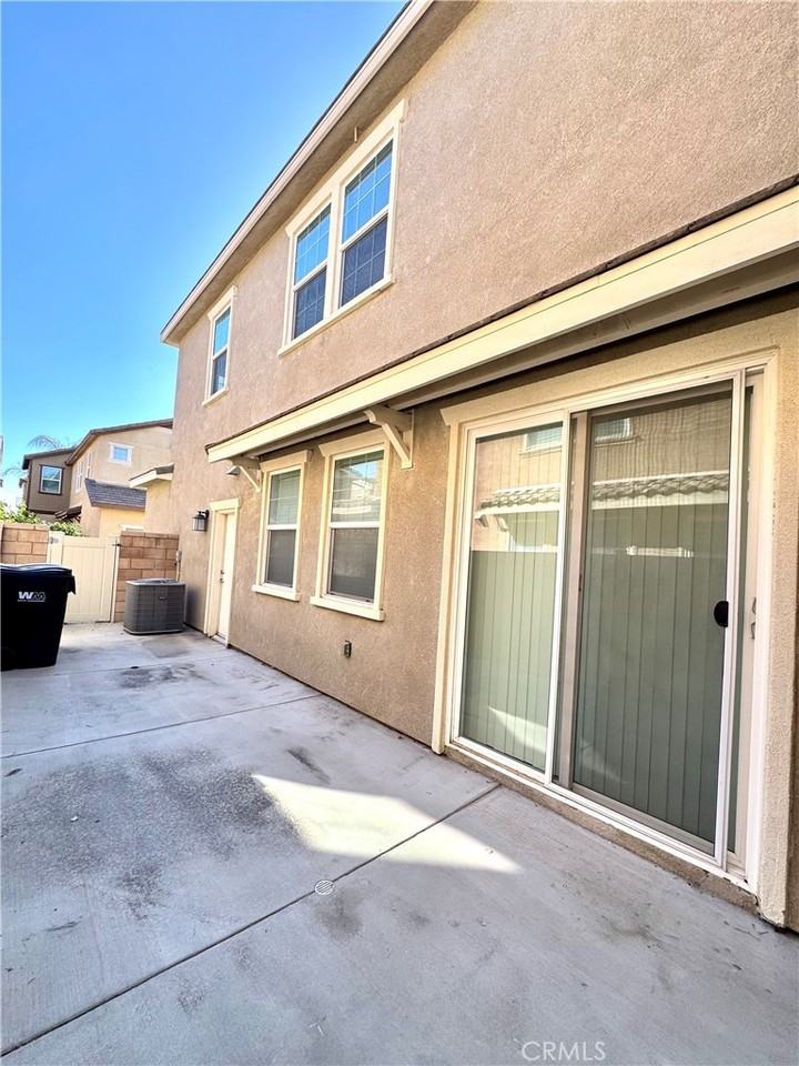 5962 Silveira St #5962 - Photo 6 of 34