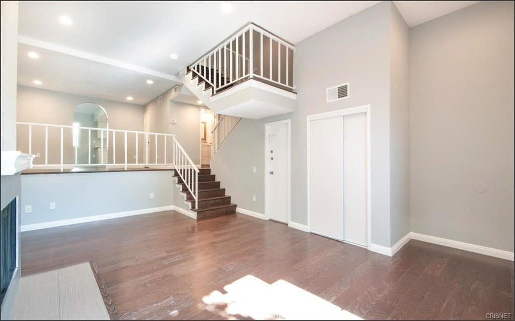 17824 Killion St #17824 - Photo 2 of 25