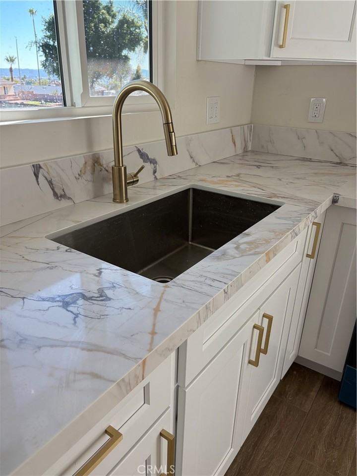 3480 North Manzanita Drive #3480 - Photo 3 of 17